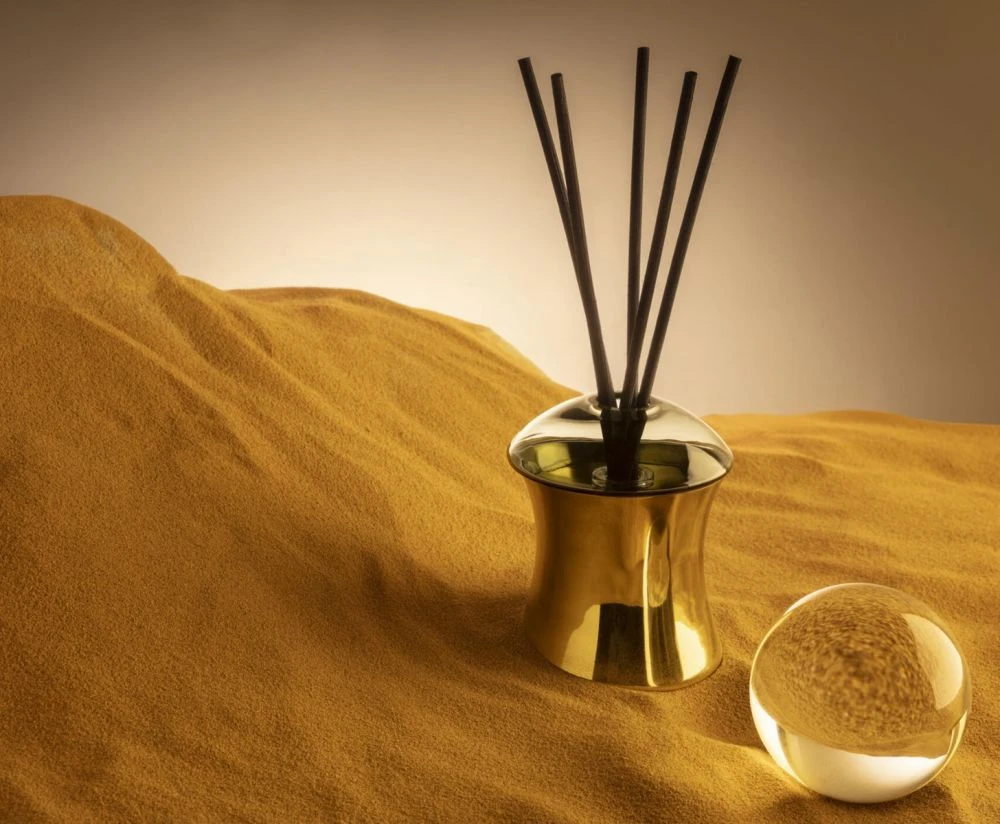 Tom Dixon. トム・ディクソン｜ECLECTIC ORIENTALIST DIFFUSER