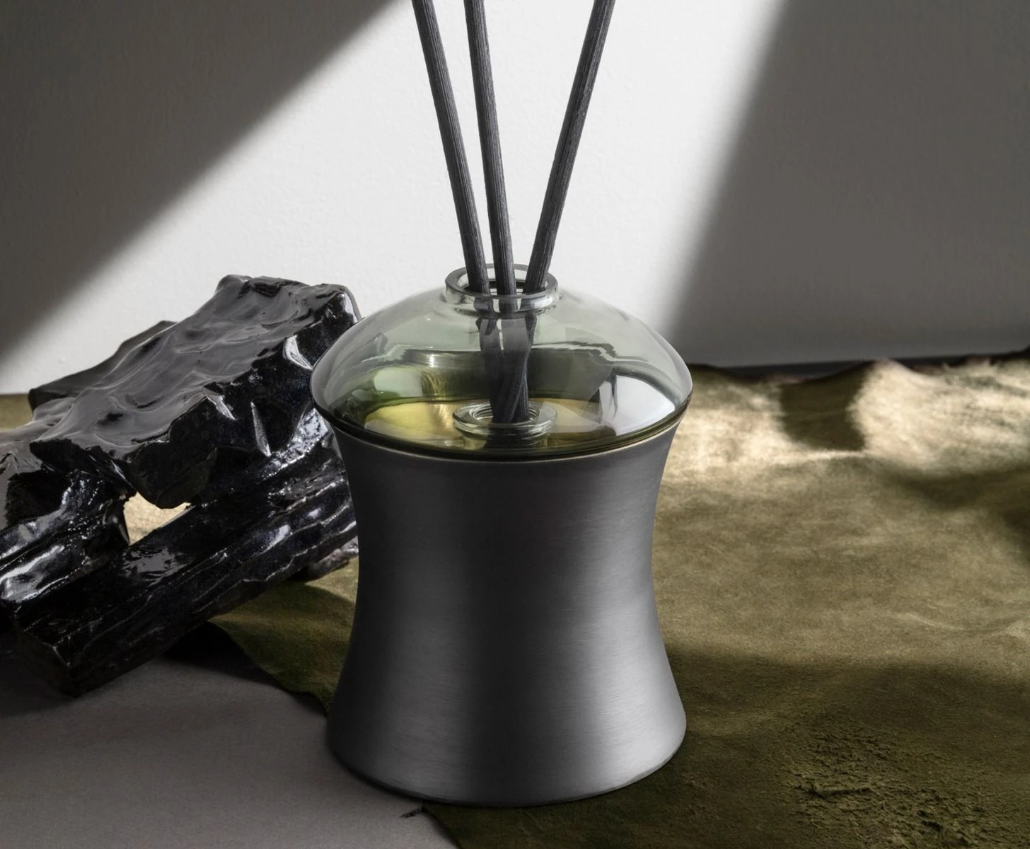 Tom Dixon. トム・ディクソン｜ECLECTIC ALCHEMY DIFFUSER